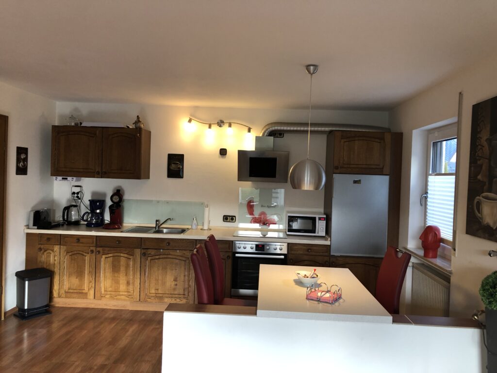 Mastershausen - Hedi - Küche mit Sitzecke